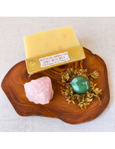 Coffret Douceur et réconfort – Quartz rose, Aventurine verte et savon Miel & lait