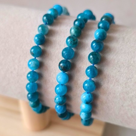 L’Apatite bleue soutient les enfants dans leur parole et leur spontanéité.