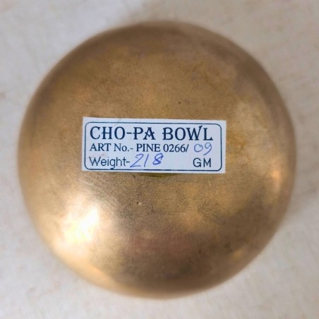 Chaque pièce est authentique et unique, portant une étiquette indiquant son poids exact et son numéro de fabrication