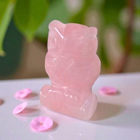 Chouette sculptée en Quartz rose – Brésil (qualité A, 50 mm)