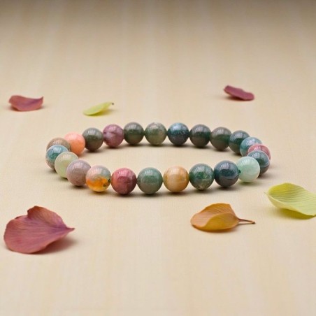 Bracelet en Agate indienne révélant ses couleurs chaleureuses et ses nuances naturelles