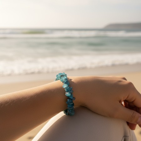 Bracelet baroque en Apatite bleue du Brésil, pierre naturelle de communication et de confiance. 2