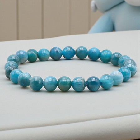 Bracelet boule enfant en Apatite bleue de Madagascar, pierre naturelle de communication.