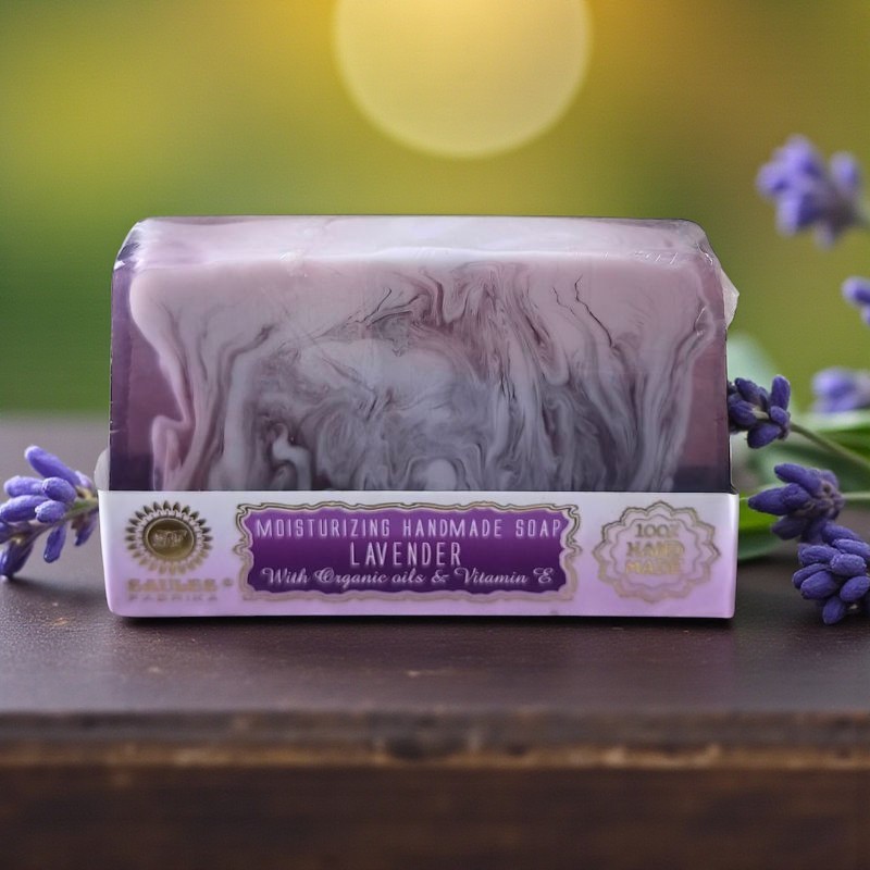 Savon artisanal parfumé à la lavande