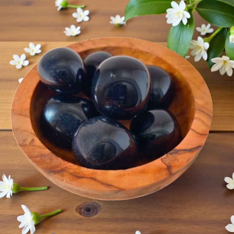 Pierre roulée en Obsidienne noire, pierre de lucidité et de protection