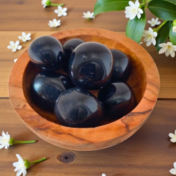 Pierre roulée en Obsidienne noire, pierre de lucidité et de protection