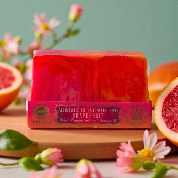 Savon artisanal Pamplemousse, naturel, frais et tonique.