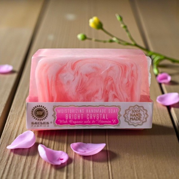 Savon artisanal Bright Crystal, parfum floral au jasmin, à la rose et au nénuphar.