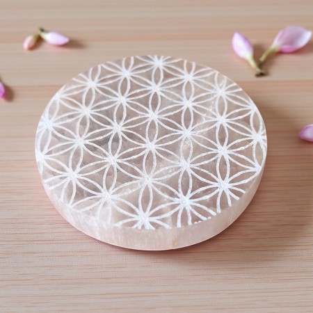 Plaque de sélénite naturelle gravée Fleur de Vie 2