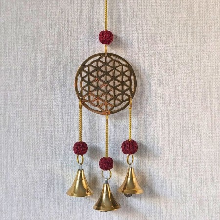 Carillon Fleur de Vie en méta recyclé avec perles de Rudraksha
