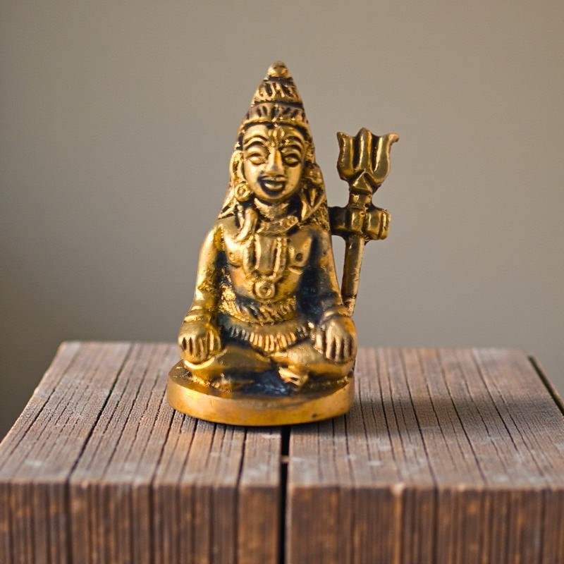 Une création artisanale lumineuse, parfaite pour un espace méditation.