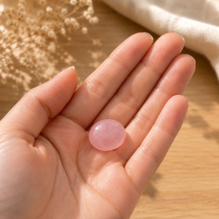 Pierre roulée Quartz rose naturelle A+ d'Afrique du Sud 2