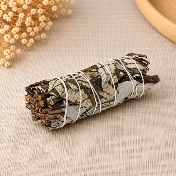 Smudge sauge blanche et Yerba Santa, fabriqué de façon artisanale au Mexique