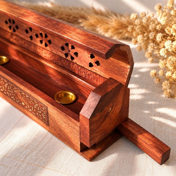 Boîte porte-encens en bois d’acacia avec compartiment de rangement