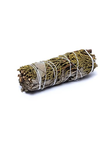 Smudge sauge blanche et genévrier