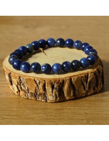 Un bracelet en Sodalite naturelle, pierre de vérité et de calme mental.