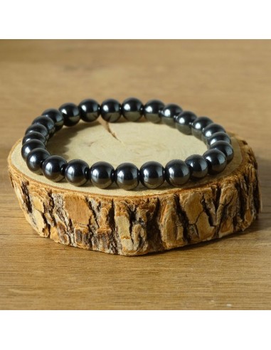 Un bracelet en Hématite naturelle, pierre d’ancrage et de lucidité.