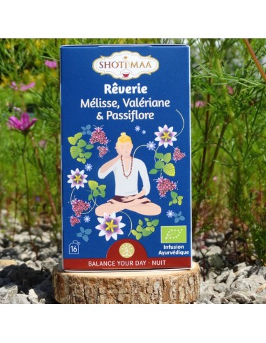 Une infusion bio à la mélisse, à la passiflore et à la valériane.