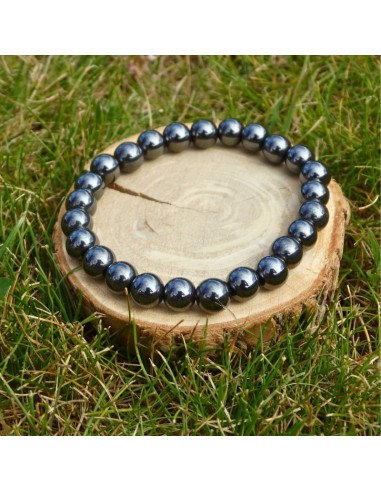 Un bracelet en Hématite naturelle, pierre d’ancrage et de lucidité