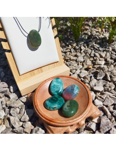 Une pierre percée en Agate indienne naturelle.